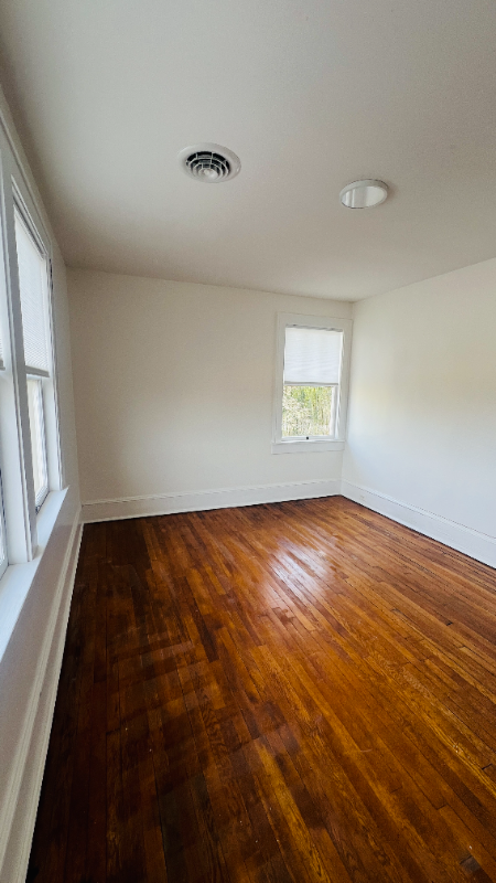 812 Tyler Ave - Photo 7 of 18