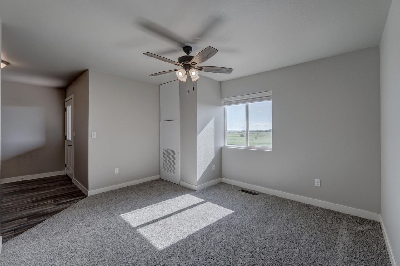 4819 5th Street - Photo 5 of 23