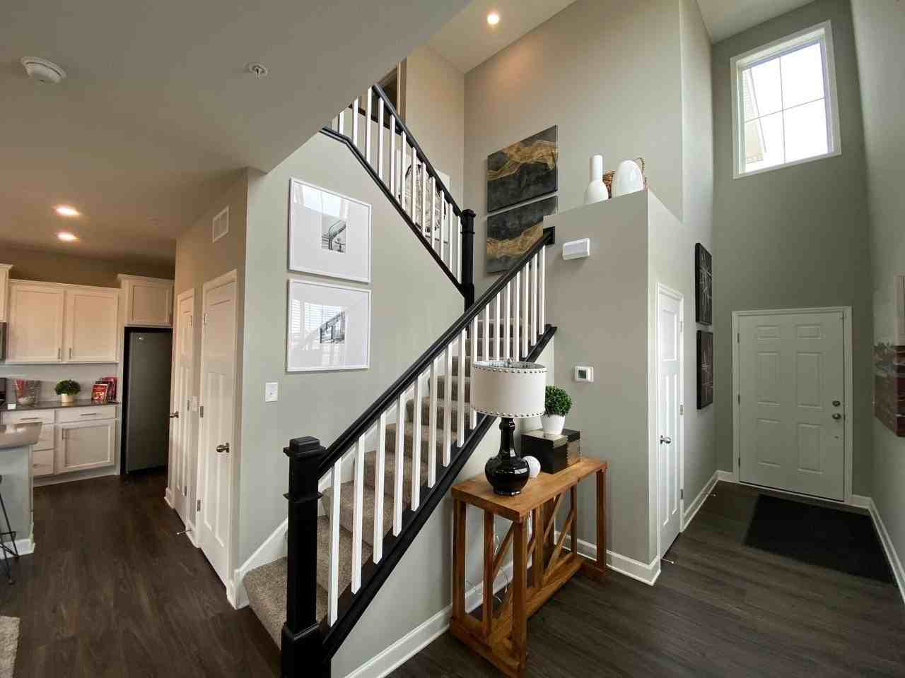 6455 Inspire Cir S - Photo 2 of 18