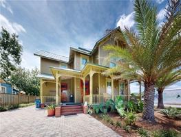 featured image of 1129 Egmont St