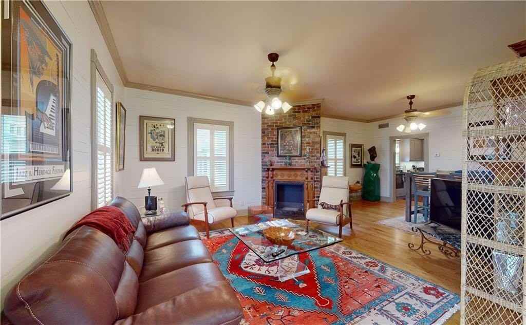 804A Howe St #A - Photo 5 of 17