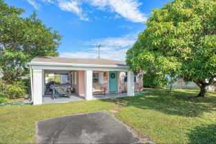 1679 Ne 175th St - Photo 1 of 1