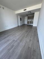 121 Ne 34th St #1711 - Photo 1 of 1