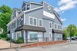 100 Mariners Way - Photo 1 of 1