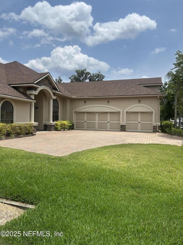 1613 Fairway Ridge Dr - Photo 3 of 21