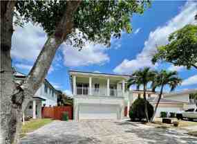 3141 Ne 3rd Dr - Photo 1 of 1