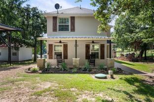 222 Knights Cir - Photo 1 of 1