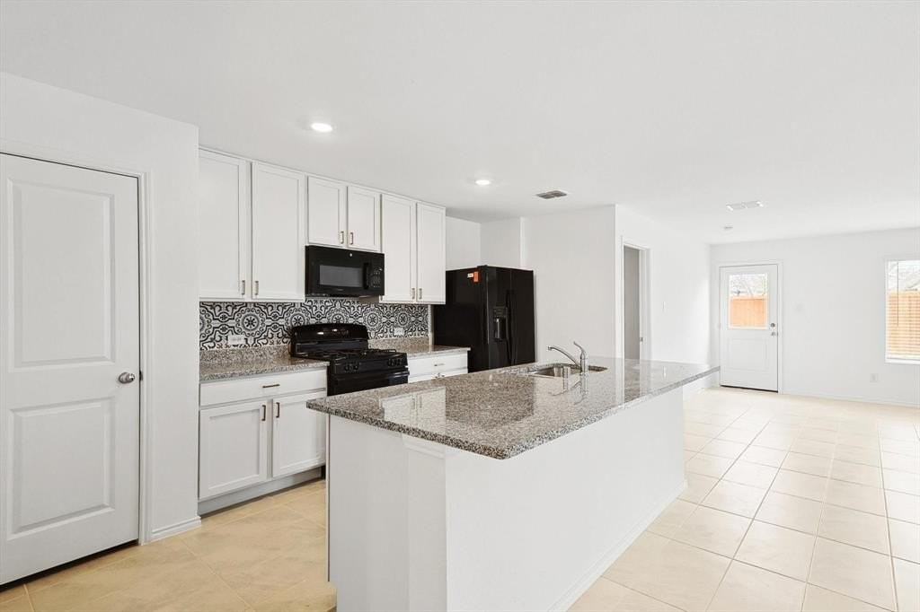 1312 Claireborne Ct - Photo 5 of 14