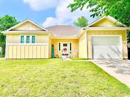 featured image of 1213 W Woodard St