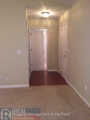 3868 Eagleston Ct - Photo 3 of 20