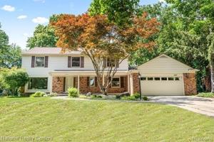 featured image of 4258 Westover Dr