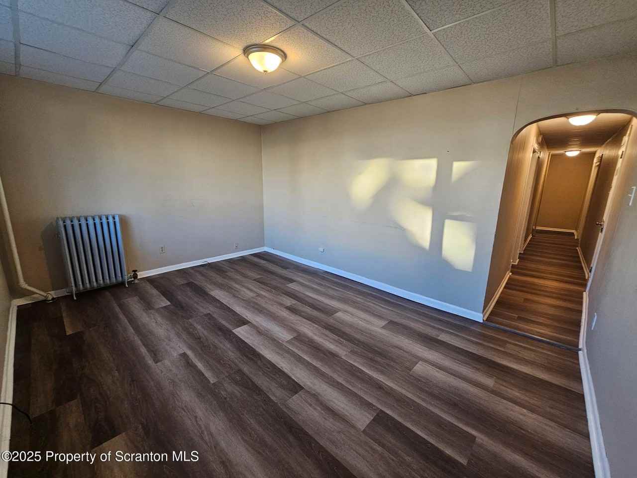 1218 S Main Ave - Photo 6 of 14