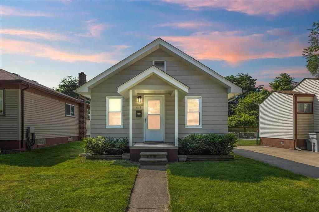 445 W Milton Ave - Photo 3 of 19
