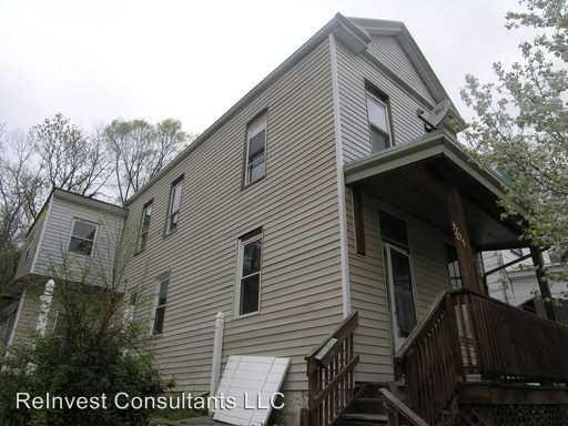 3707 Cass Ave - Photo 2 of 16