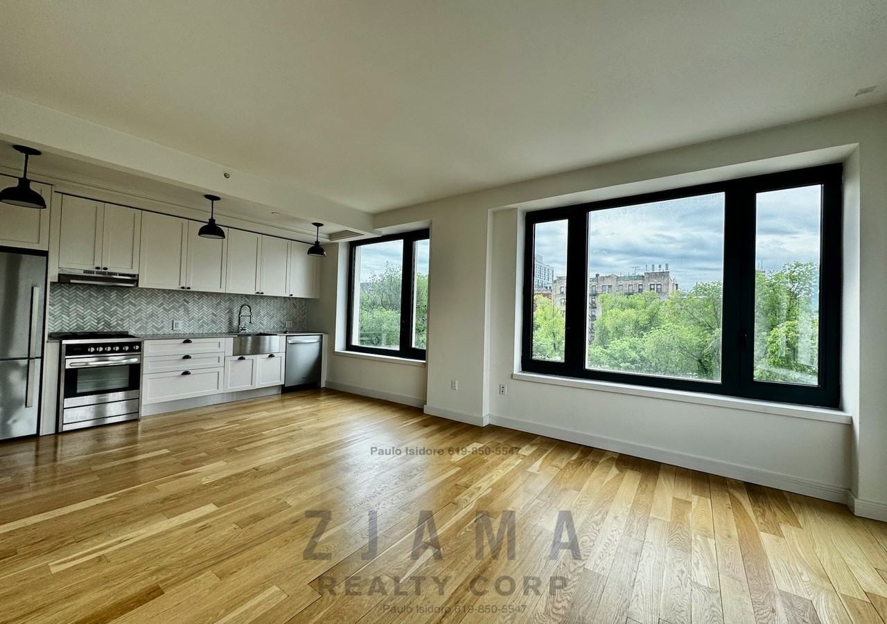 Eastern Pkwy #410 - Photo 2 of 21