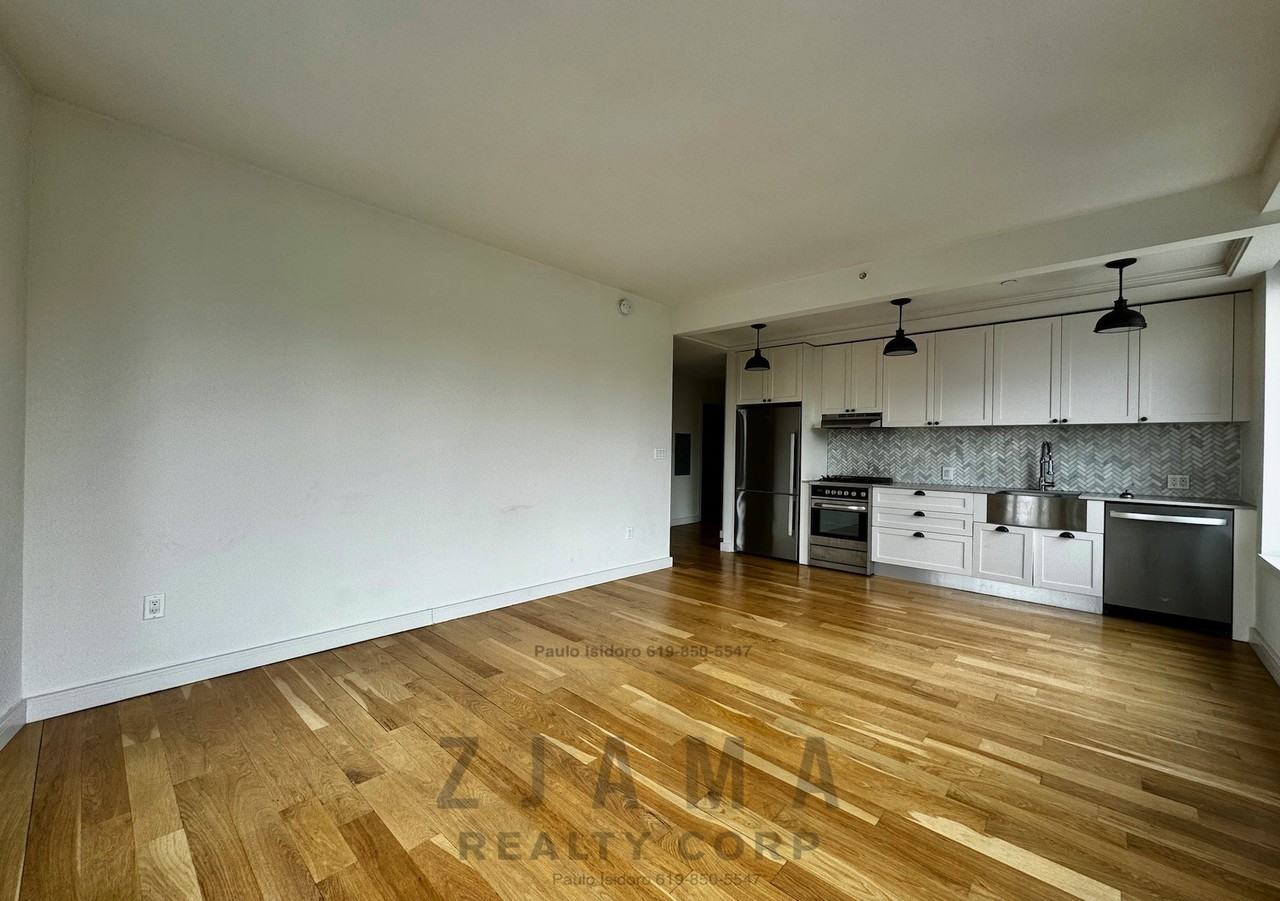 Eastern Pkwy #410 - Photo 3 of 21