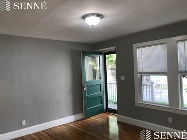 17 Grant St #1 - Photo 5 of 13