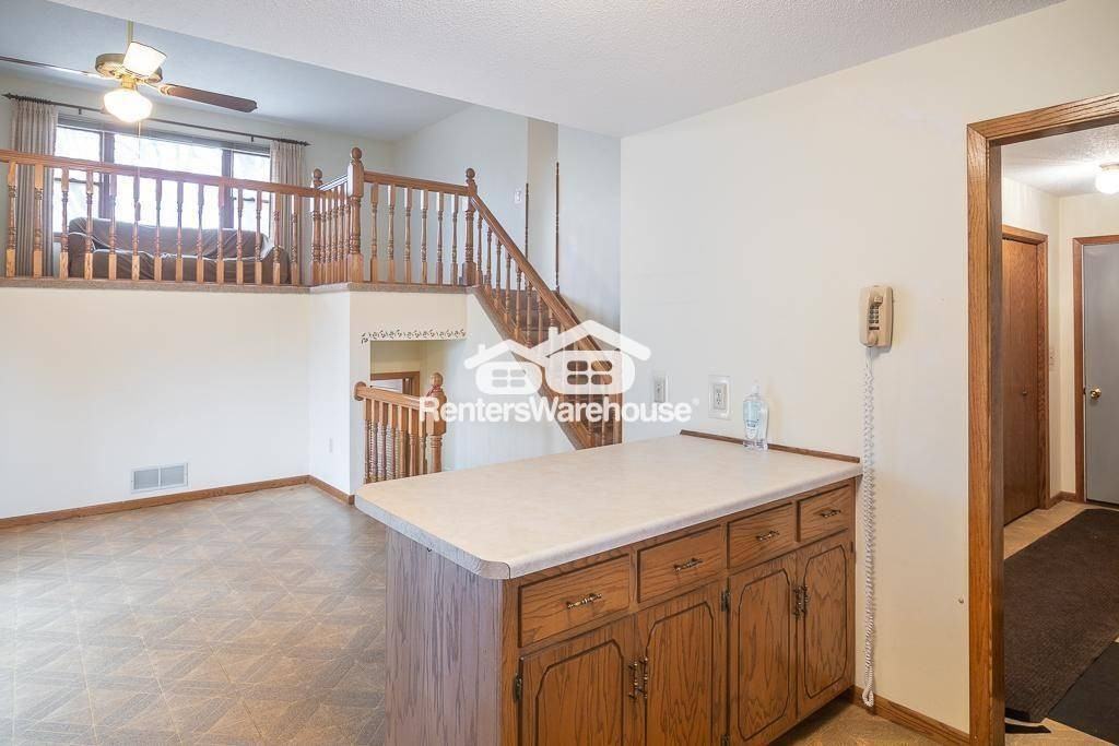 5439 264th St - Photo 3 of 14