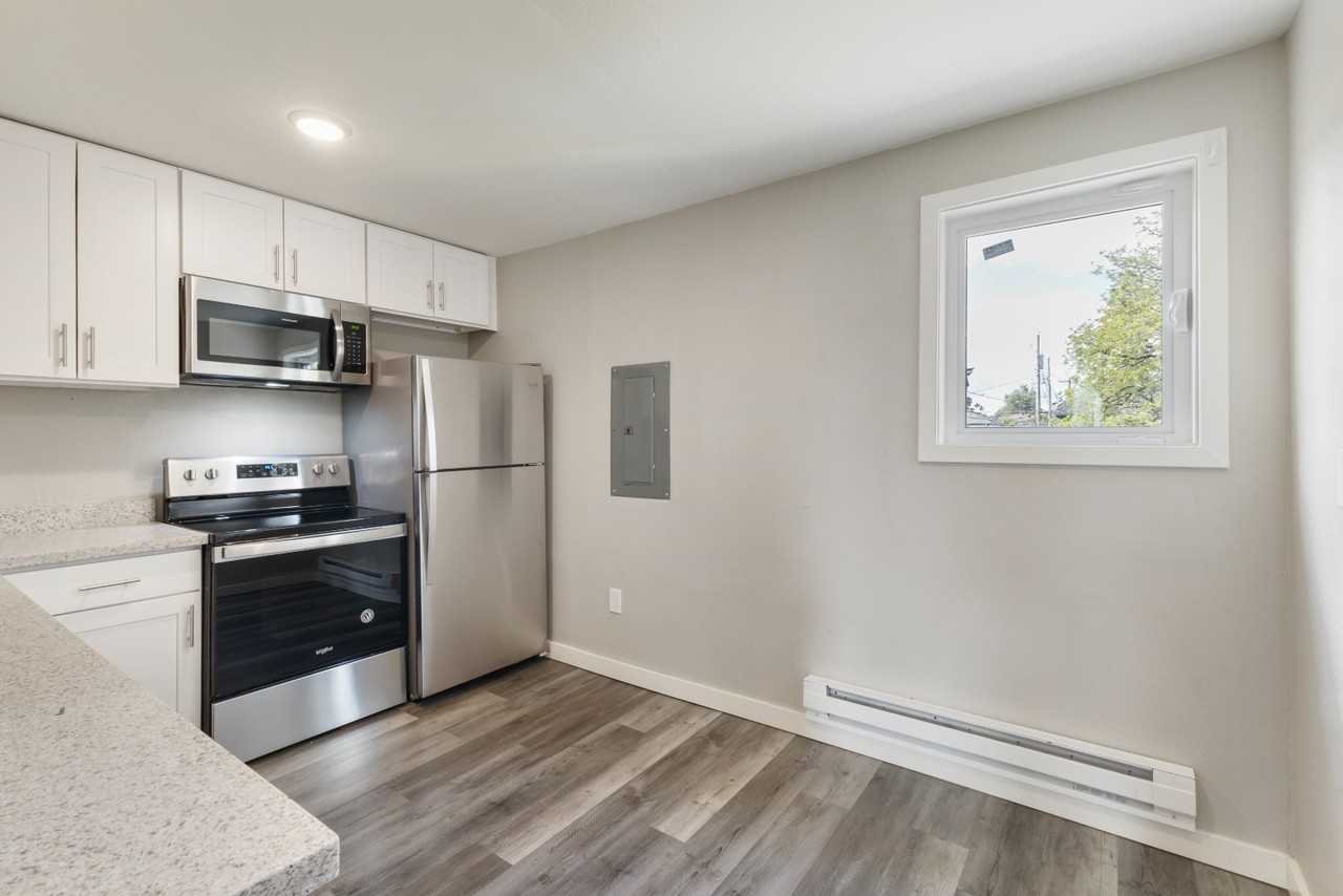 1309B S 8th St #1309B - Photo 5 of 23