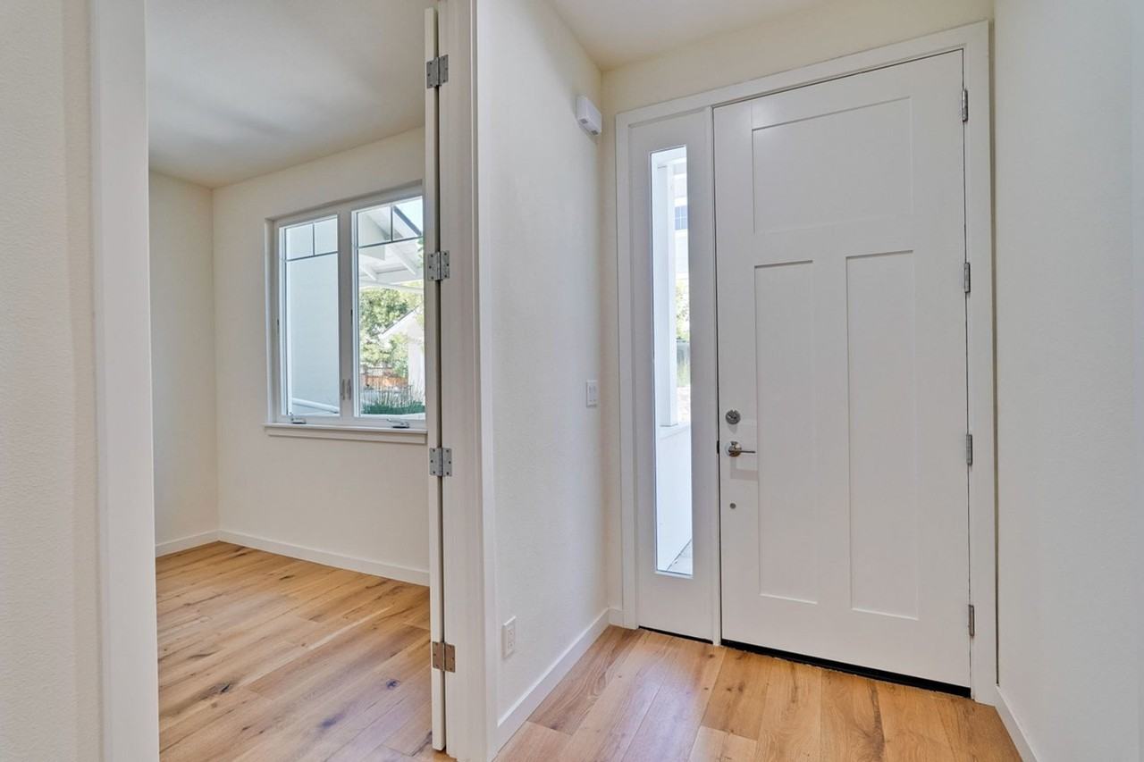 147 Flynn Ave - Photo 3 of 31