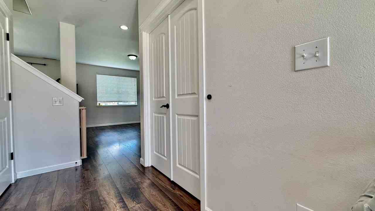 15346 92nd Ave Se - Photo 4 of 14