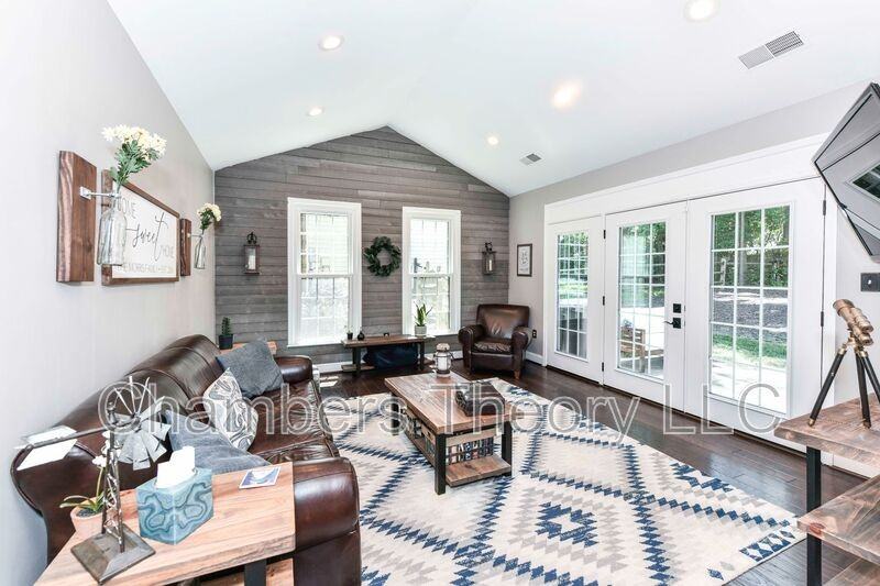 6412 Gristmill Square Trce - Photo 4 of 47