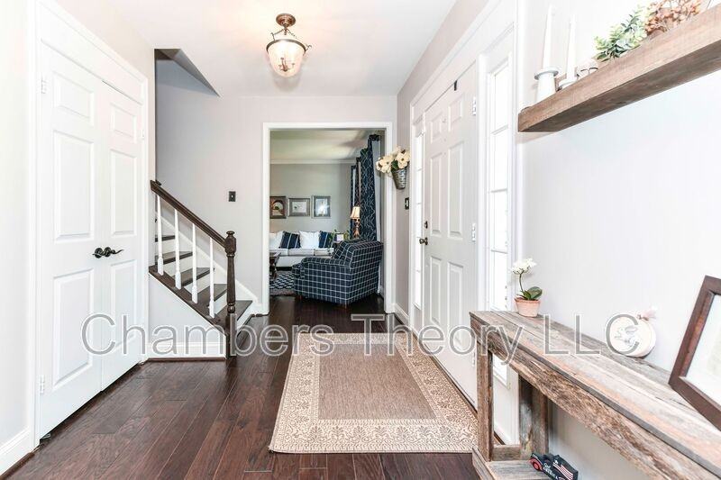 6412 Gristmill Square Trce - Photo 6 of 47