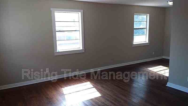 744 46th St N - Photo 2 of 18