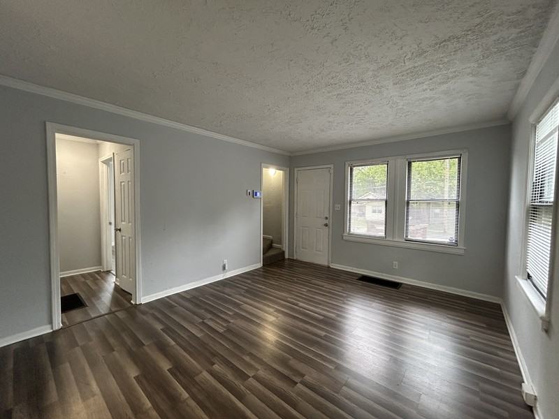 7122 Indiana Ave - Photo 3 of 22