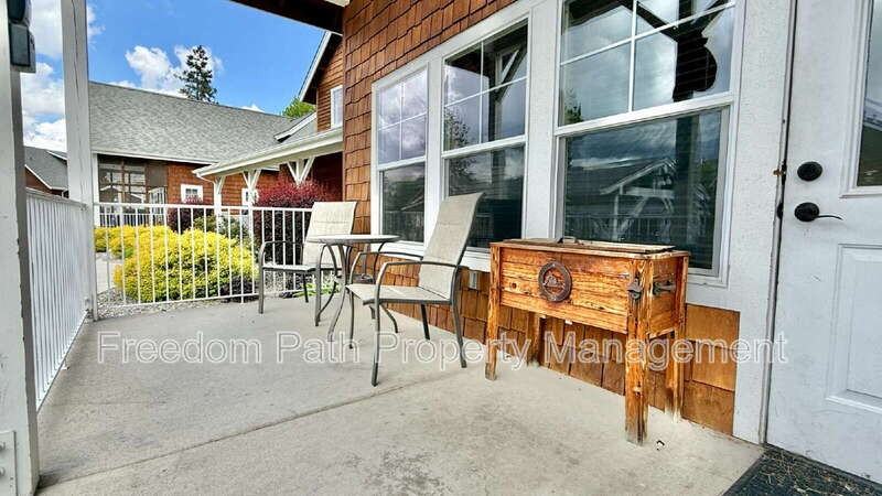 206 Pomrankey Ln - Photo 2 of 19