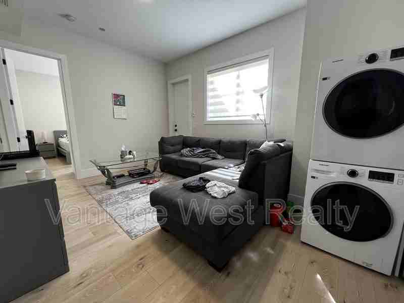 23B - Photo 4 of 10
