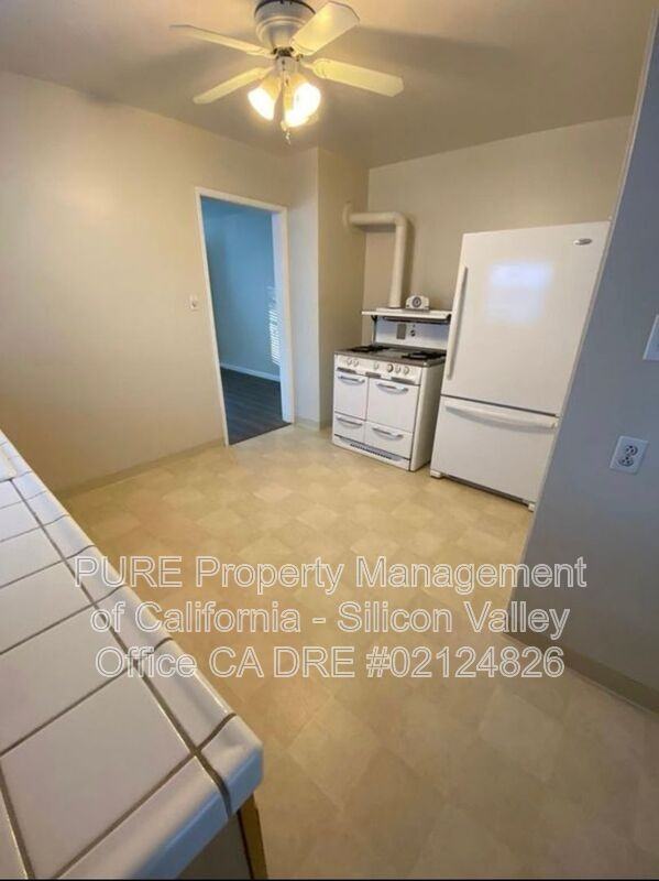 164 N Murphy Ave - Photo 3 of 9