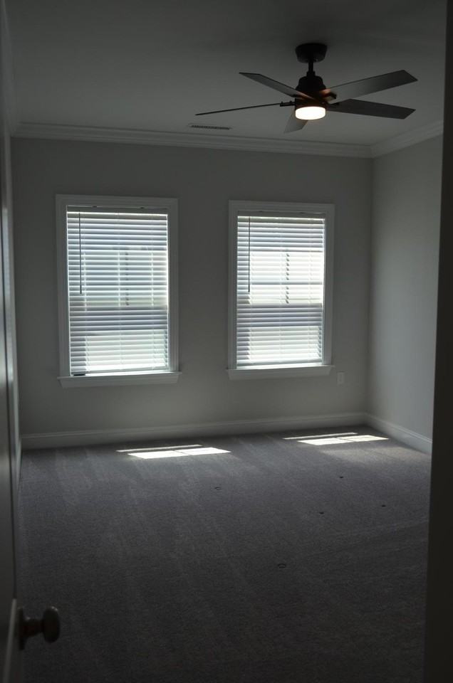 235 Sea Cave Ln - Photo 6 of 31