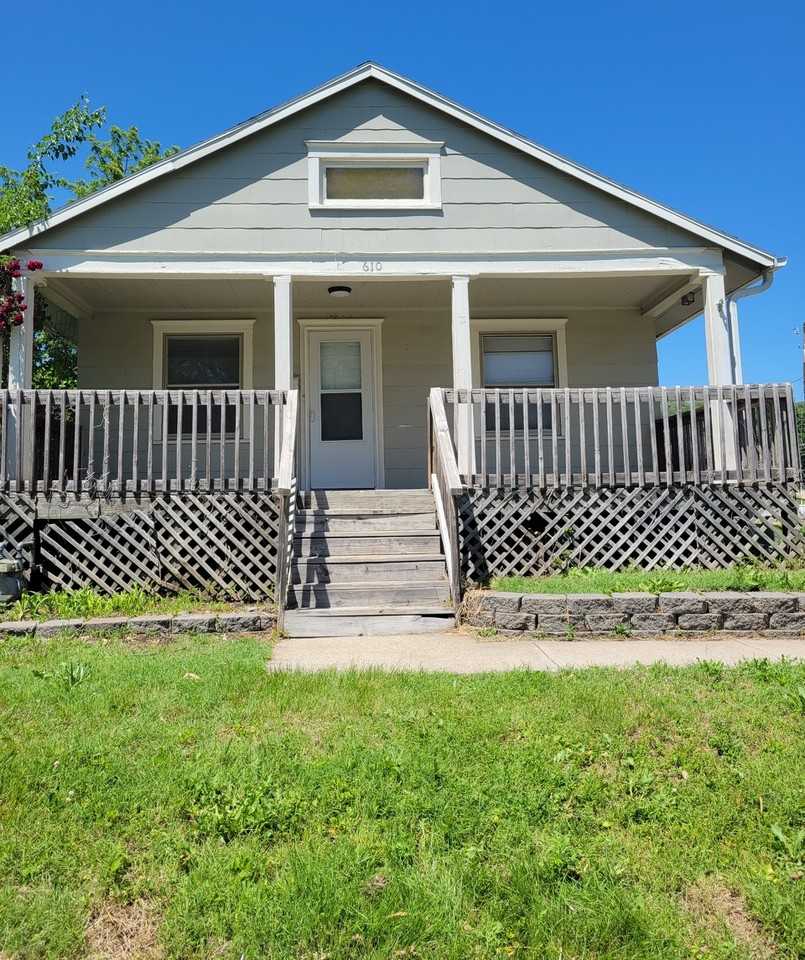 610 E Albert Ave - Photo 2 of 23