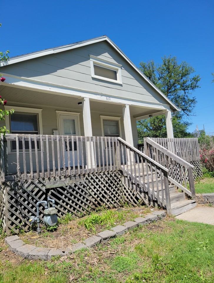 610 E Albert Ave - Photo 3 of 23