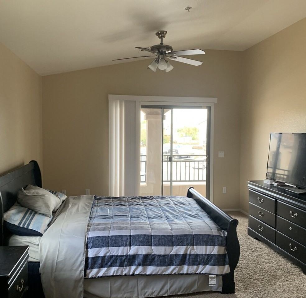 356 North 169th Avenue #356 - Photo 4 of 19