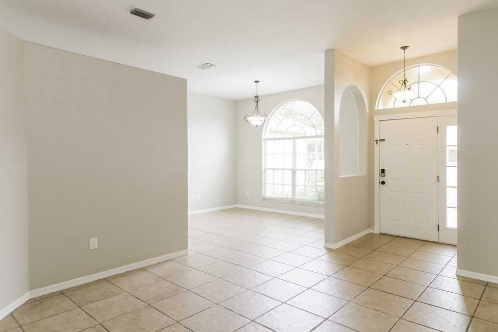 1837 Tangledvine Dr - Photo 4 of 16