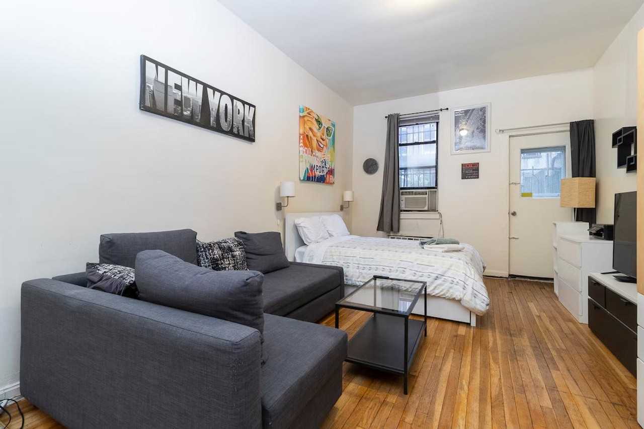 1540 1st Ave #1032061P - Photo 7 of 28