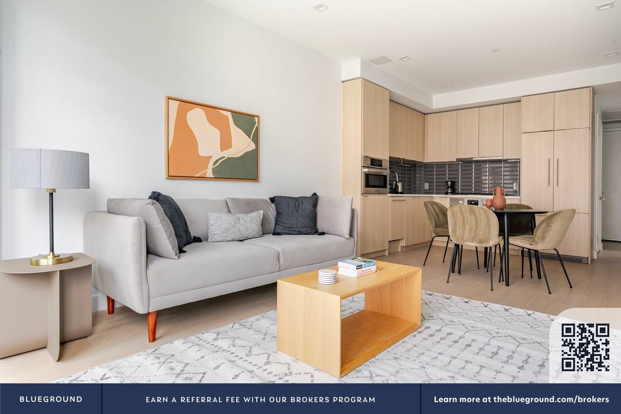 1224 M Street Northwest - Photo 5 of 30