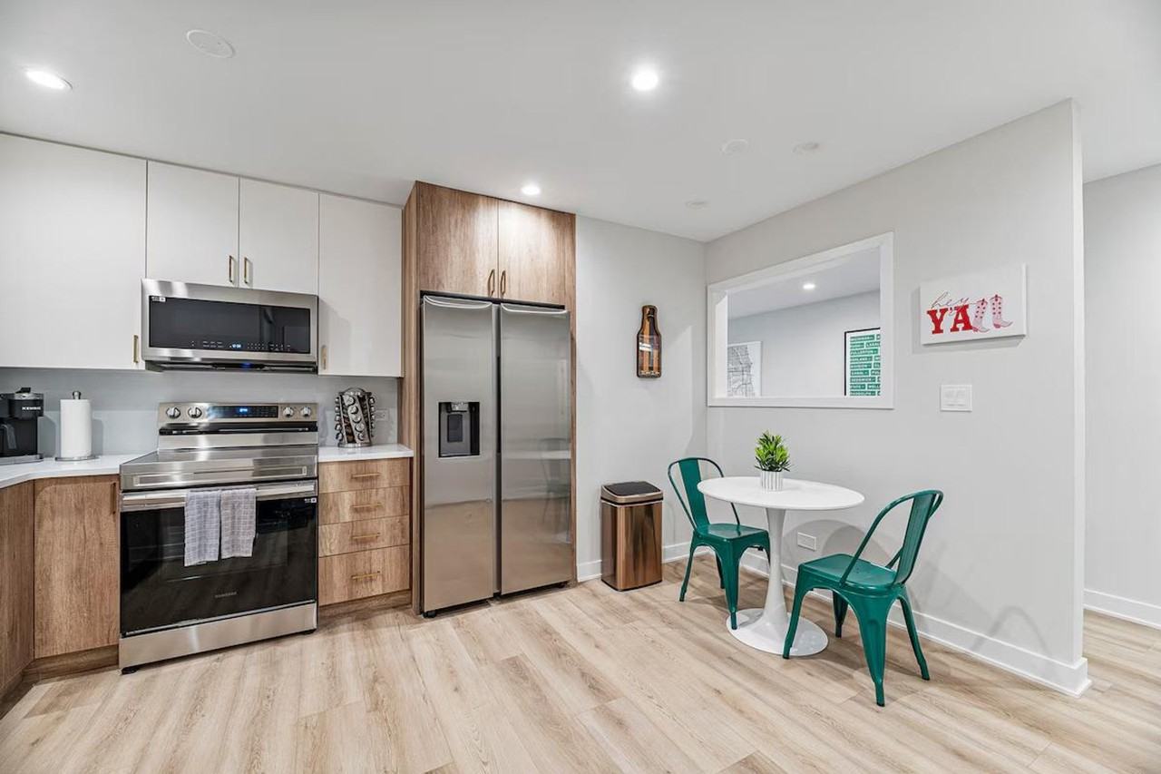 2335 W Touhy Ave #1062699P - Photo 2 of 23