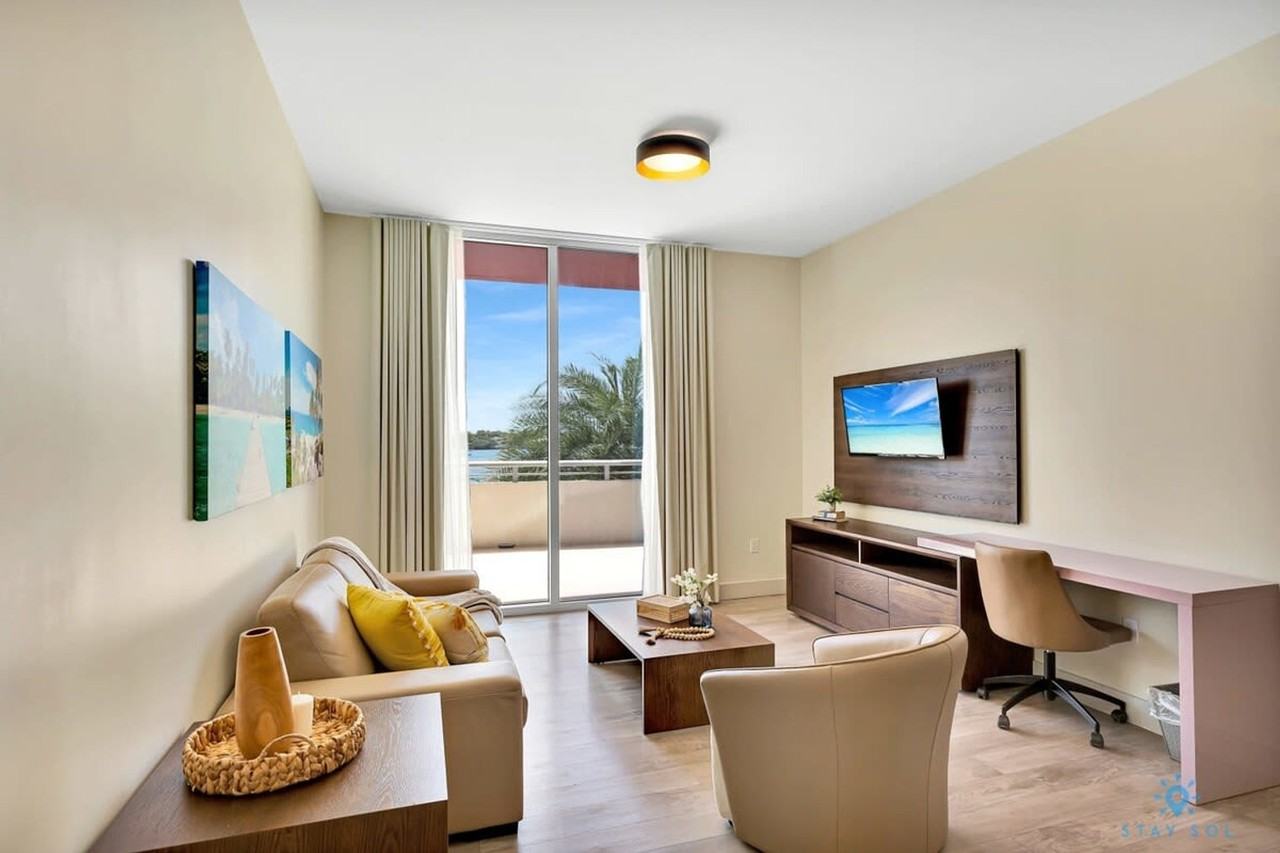 348 Indiana Street - Photo 4 of 118