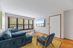 W Berteau Ave - Photo 1 of 1