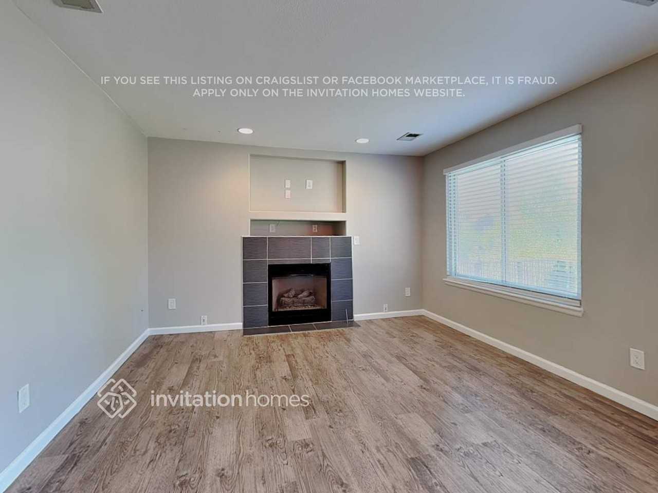 19761 New Market Ct - Photo 6 of 21