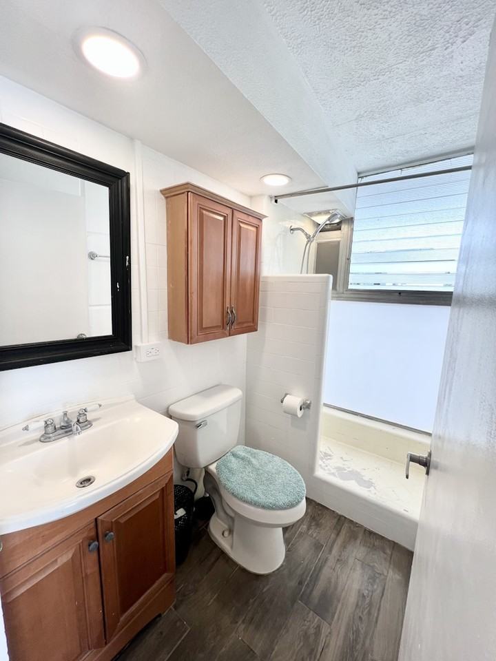 417 Namahana St #17 - Photo 3 of 10