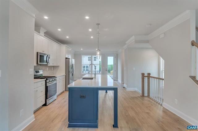 3189 Acadia Dr - Photo 3 of 12