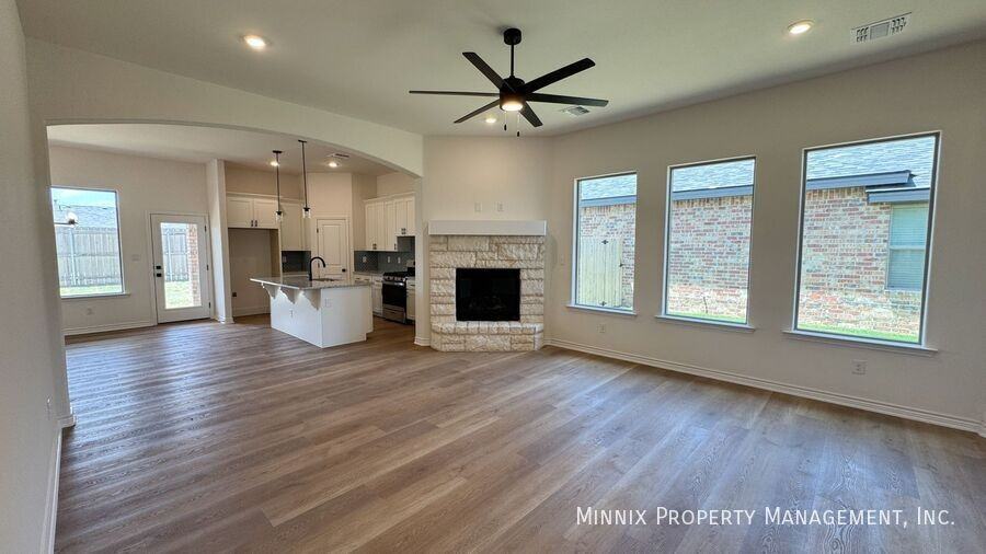 7111 Saguaro - Photo 2 of 38