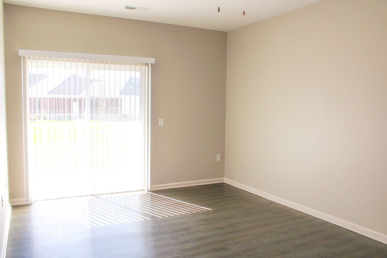 3261 Redhawk St #207 - Photo 5 of 13