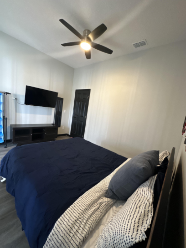 2142 Blackstone Landing Dr - Photo 3 of 11