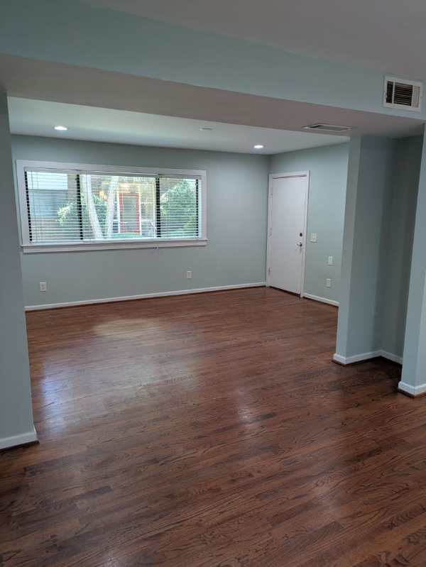 10 26th St Nw #F2 - Photo 2 of 19