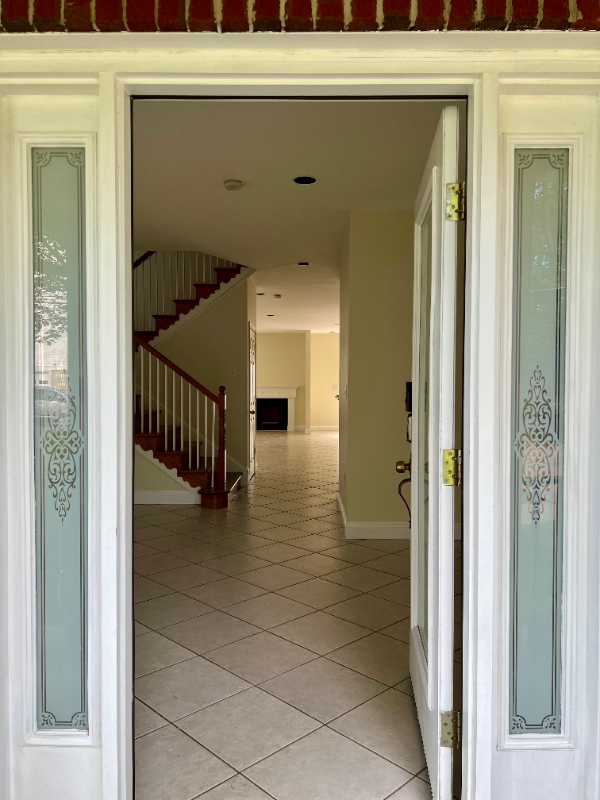 2505 Fowler St - Photo 2 of 19